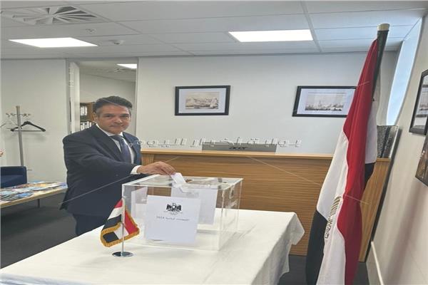 السفير جورج عازر سفير مصر فى نيوزيلندا 