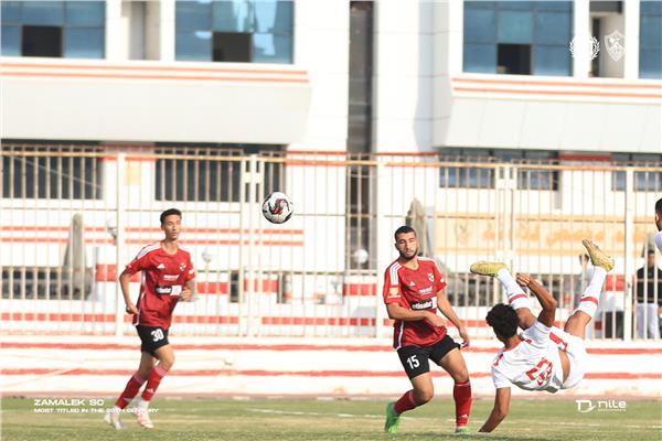 الأهلي  والزمالك 