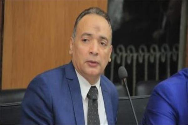 طارق درويش رئيس حزب الأحرار الاشتراكيين