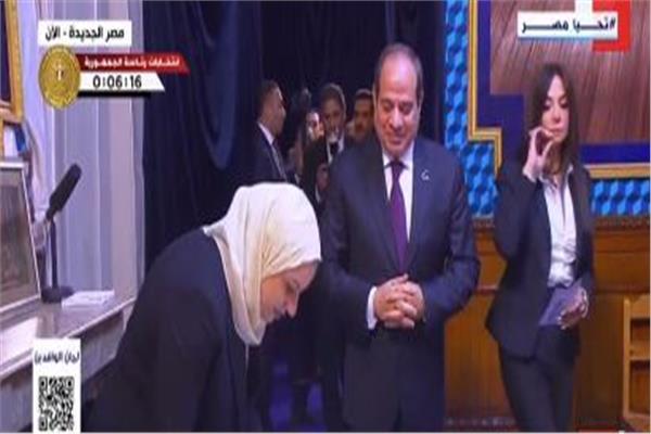 الرئيس السيسي يدلي بصوته في الانتخابات الرئاسية