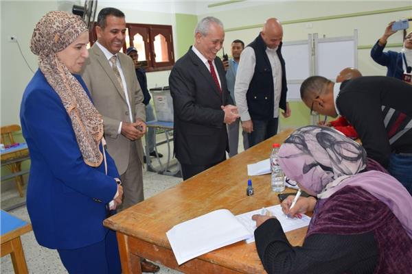 المستشار مصطفى ألهم محافظ الأقصر 