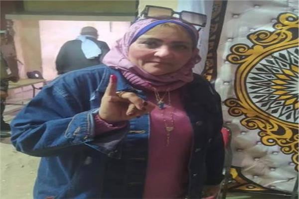 عزة فتحي مدير عام إدارة شرق شبرا الخيمة التعليمية