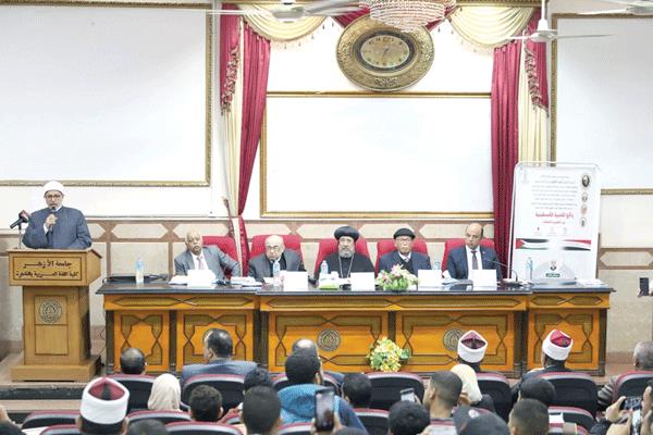 جانب من الندوة الشهريَّة لمجلة الأزهر الشريف