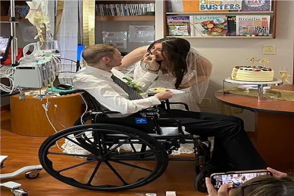  زفاف على «فراش الموت» ينتهي بمفاجأة