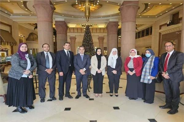 الحجر الزراعى ومدير سلامة الغذاء القطري يبحثان انسياب السلع الزراعية المصرية