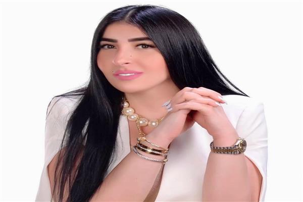 الإعلامية مورا الجندي