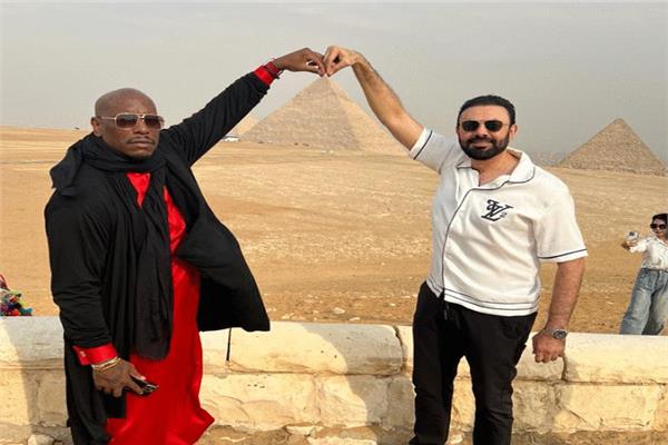 محمد كريم وتيريس جيبسون