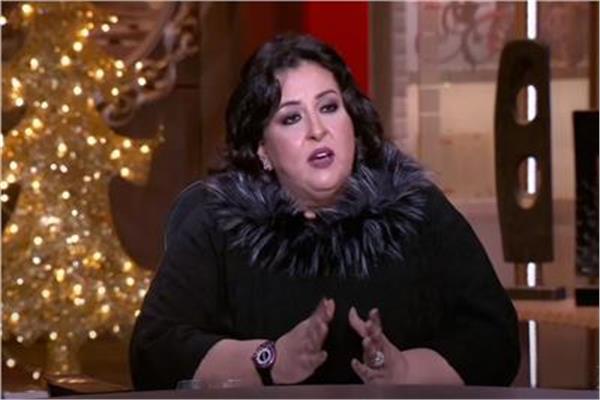 خبيرة التاروت بسنت يوسف