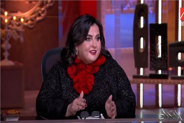 خبيرة التاروو بسنت شوقي