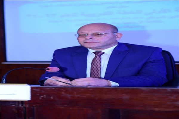 الدكتور حسان النعماني رئيس جامعة  سوهاج