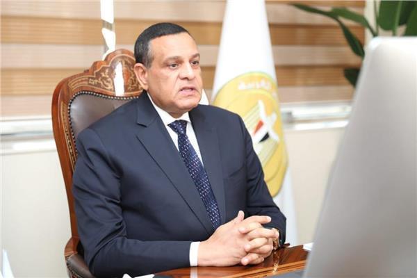 اللواء هشام آمنة وزير التنمية المحلية