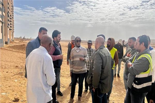  تخصيص ٢١٠٤٥م٢ لإقامة 5 مشروعات صناعية بمدينة السويس الجديدة