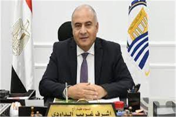 اللواء أشرف الداودى محافظ قنا