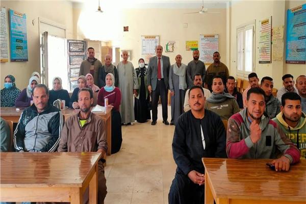 طلاب جامعة المنوفية
