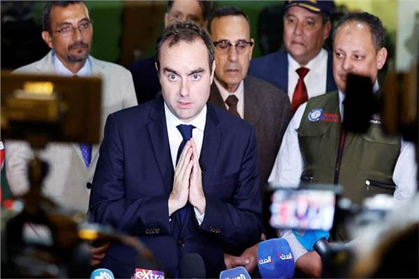 وزير الجيوش الفرنسي سيباستيان لوكورنو
