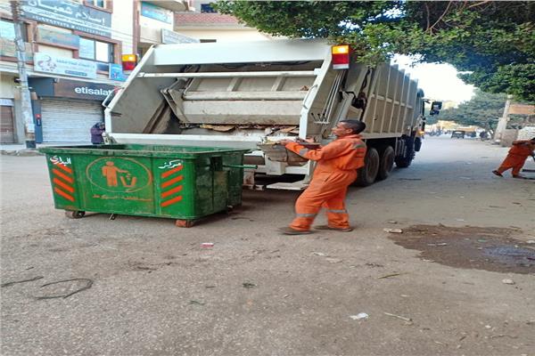 حملات النظافة ورفع المخلفات بالشوارع والأحياء