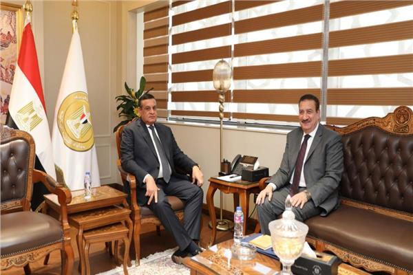 وزير التنمية المحلية ومحافظ المنوفية