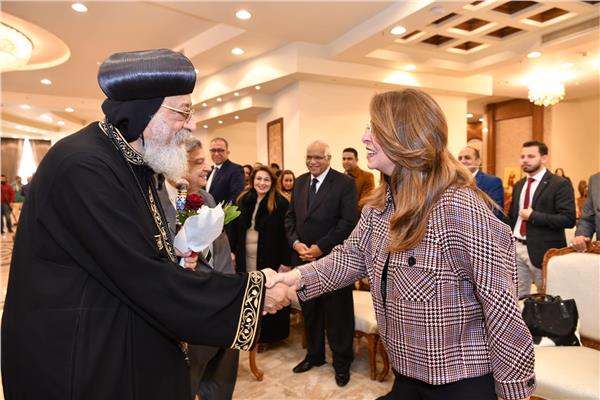 البابا تواضروس الثاني خلال استقباله الدكتورة غادة والي بالمقر البابوي بالقاهرة