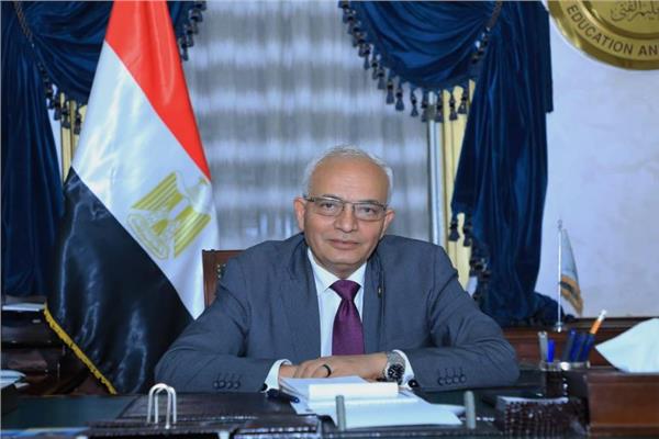 الدكتور رضا حجازي وزير التربية والتعليم