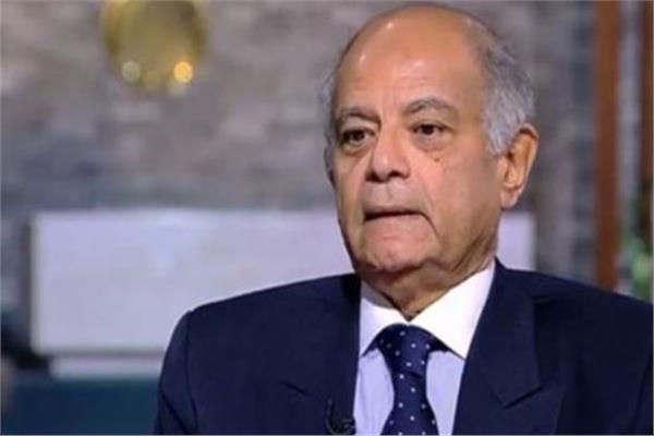 السفير حسين هريدي مساعد وزير الخارجية الأسبق