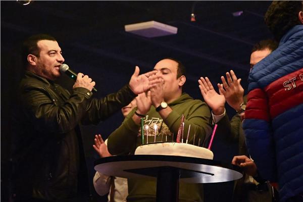 الاحتفال بعيد ميلاد الفنان ايهاب توفيق