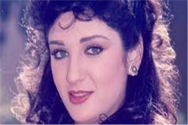 الفنانة إيمان الطوخي
