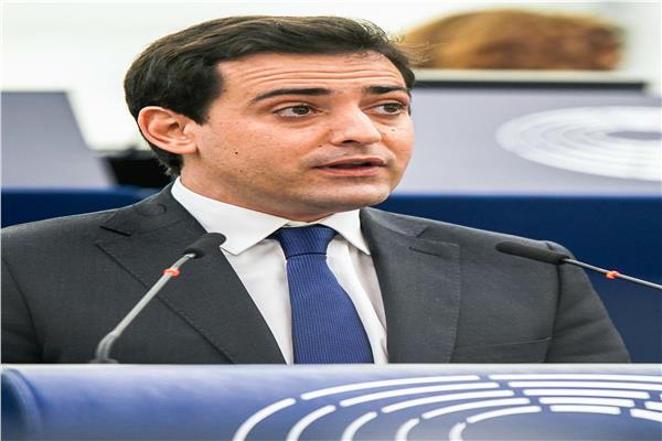ستيفان سيجورن وزير الخارجية الفرنسي 