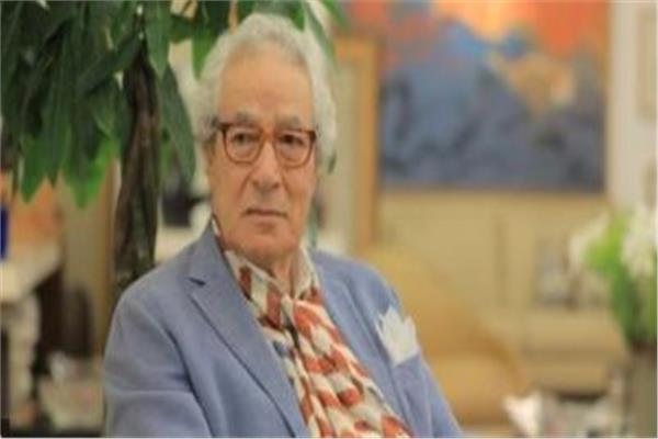  الفنان فاروق حسني وزير الثقافة الأسبق