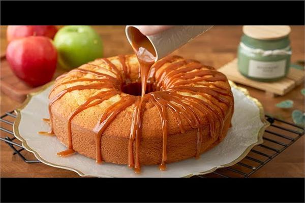 كيكة التفاح بصوص التوفي