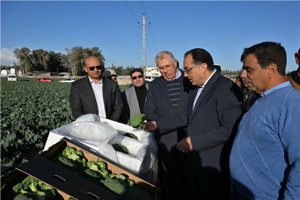  الدكتور مصطفى مدبولي خلال الجولة