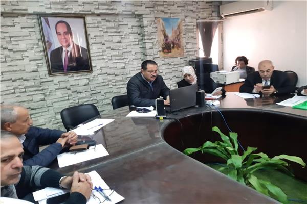 غرفة العمليات بمديرية التربية والتعليم بمحافظة الجيزة 