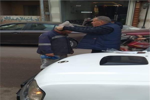 غطاء للرأس لعمال النظافة