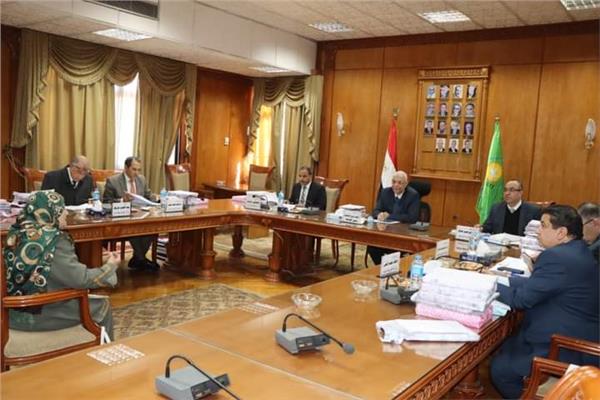 الدكتور أحمد القاصد رئيس جامعة المنوفية