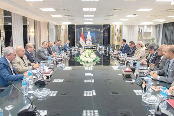 وزراء الإنتاج الحربى والتنمية المحلية والبيئة يبحثون تحويل المخلفات إلى طاقة