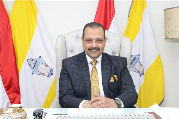  هشام فؤاد رئيس النقابة العامة للعاملين بالمرافق العامة