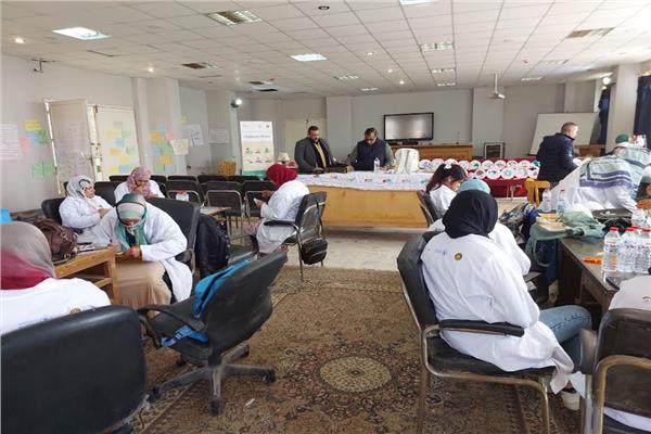 برنامج تدريبى على التطريز اليدوي لفتيات المنيا