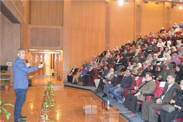 البرنامج التدريبي الأول لمستشفيات جامعة المنصورة 