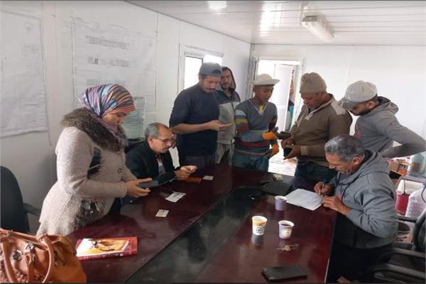 فعاليات الحملة التفتيشية لحصر وتسجيل العمالة غير المنتظمة بمواقع العمل المختلفة  بمدينة الخارجة