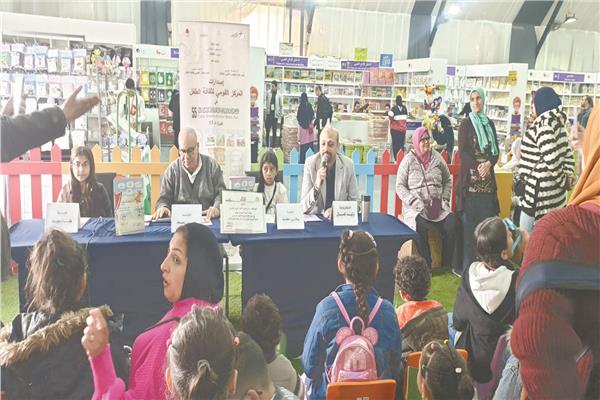 أنشطة متميزة للنشء وسائر أفراد الأسرة