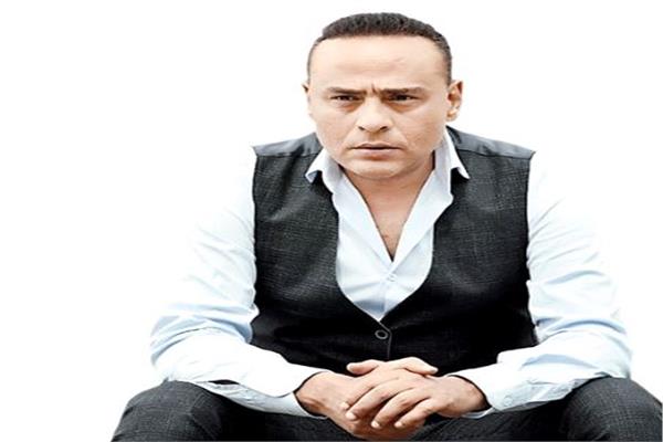 الفنان محمود عبدالمغني 
