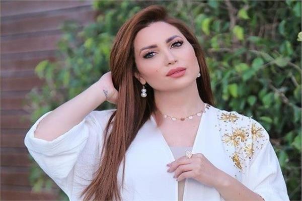 الفنانة نسرين طافش