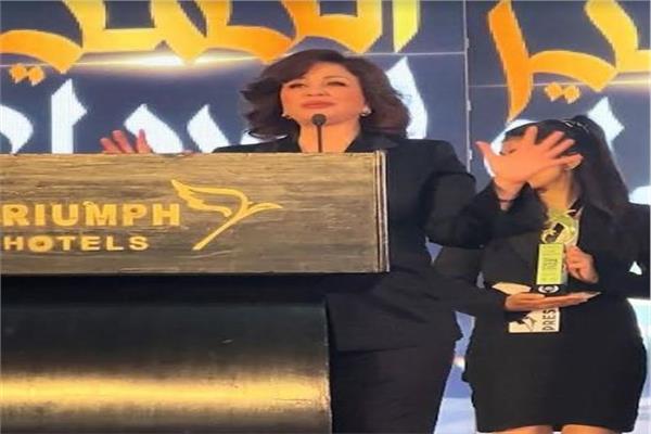 الفنانة إلهام شاهين