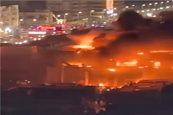 حريق مول هوليود التجاري بنطاق حي المناخ