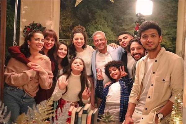 صناع مسلسل “وبينا ميعاد 2” 