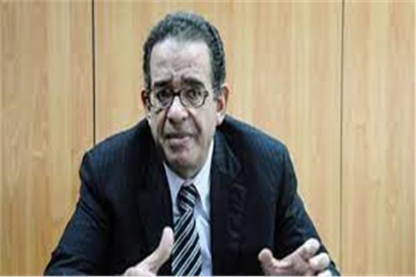 النائب طارق عبد العزيز عضو مجلس الشيوخ