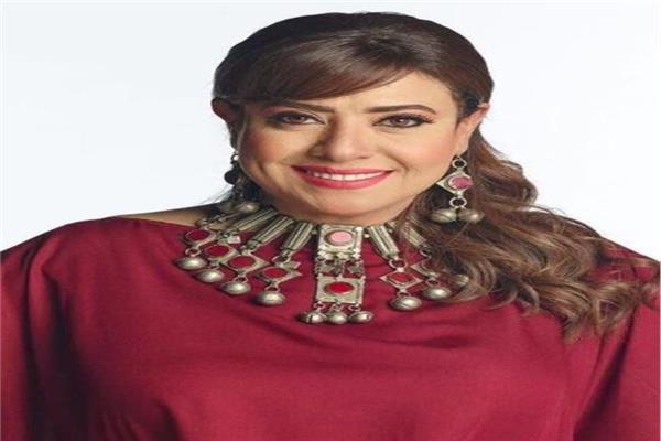 الفنانة نشوى مصطفى