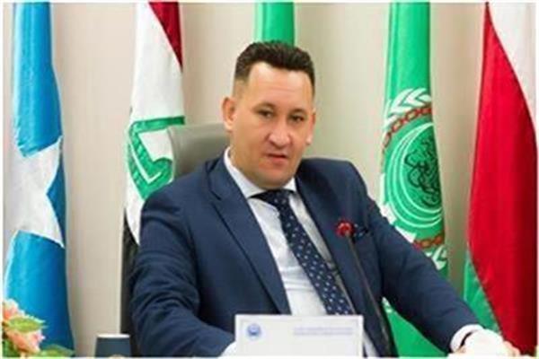 الدكتور أشرف غراب