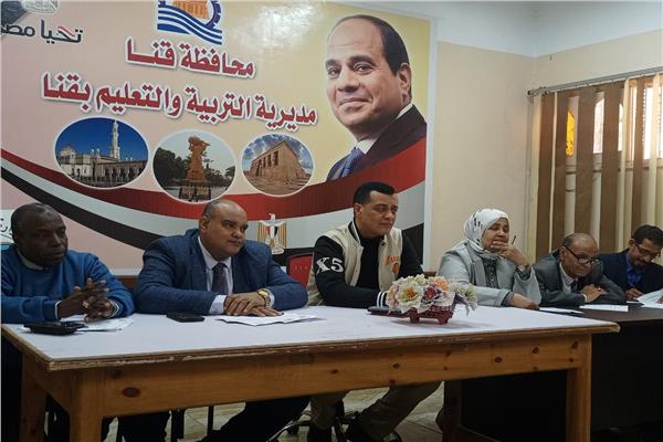 الدكتور محمد السيد وكيل وزارة التربية والتعليم بقنا 