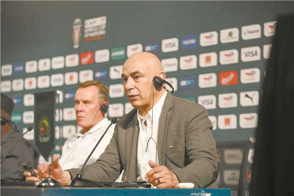 حسام حسن خلال مؤتمر أساطير أفريقيا