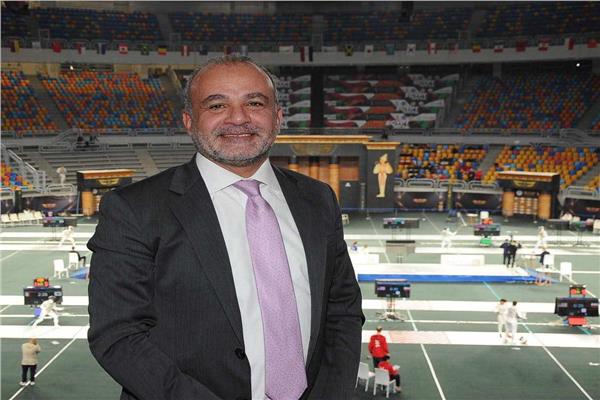 عبدالمنعم الحسيني رئيس الاتحاد المصري للسلاح